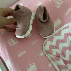 Brand new baby girl shoes never worn